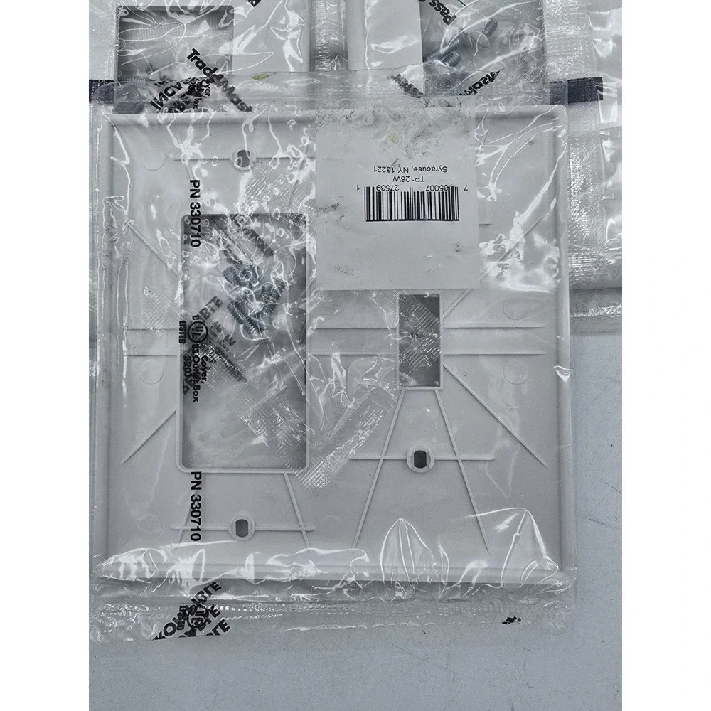 15 - Pass & Seymour TP126WCC12 White‎ 1-Toggle & 1 Decorator Opening Nylon Wall
